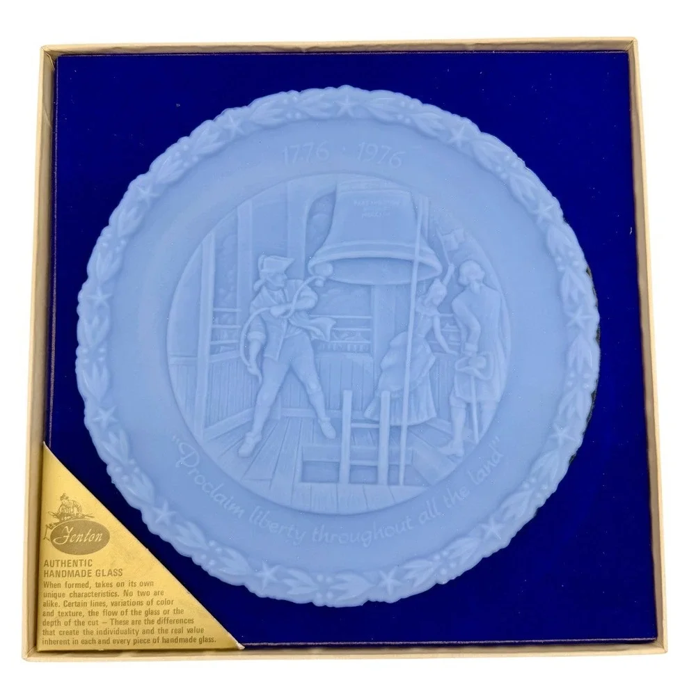 Fenton Bicentennial 1776-1976‎ Blue Satin Glass Plate Liberty Bell Vintage